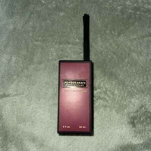 Pottery barn, pomegranate, reed diffuser